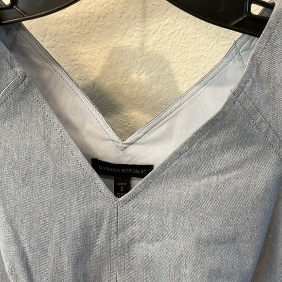Banana Republic Chambray Sheath Size 2P - Picture 3 of 5